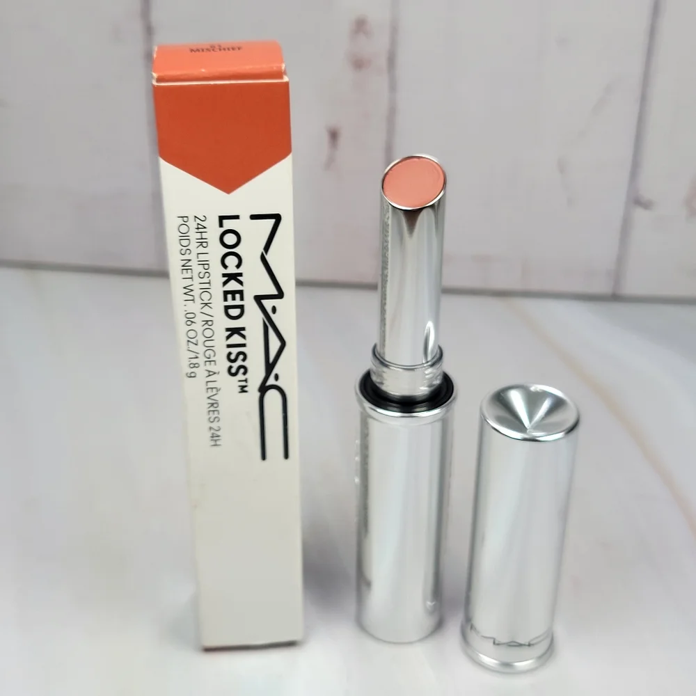 Mac Locked Kiss 24H Lipstick in Mischief BNIB